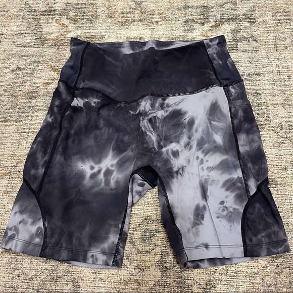 Baleaf Pants - 𝅺Baleaf Tie Dye Biker Shorts sz M